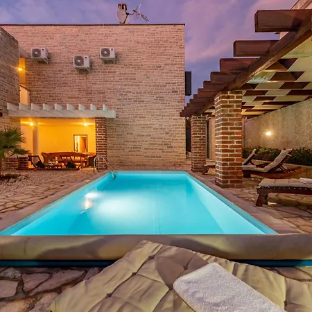 Ivan Zadarvillas Villa Novigrad (Dalmatia)