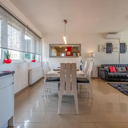 Ivan Zadarvillas Villa